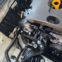 ٢٠١١ • ١٦٠٠ • فتحة سقف