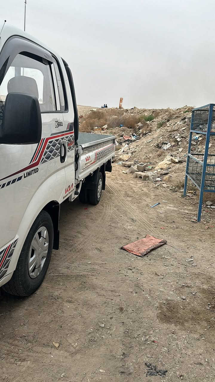 السلام عليكم كيه للبيع 2010 سياره مكفوله كفاله عامه رقمها انبار سياره مكانها الرمادي ماشيه 150 الف حقيقي جديده مامتعوبه عارضها ب 103 للتواصل ***********
