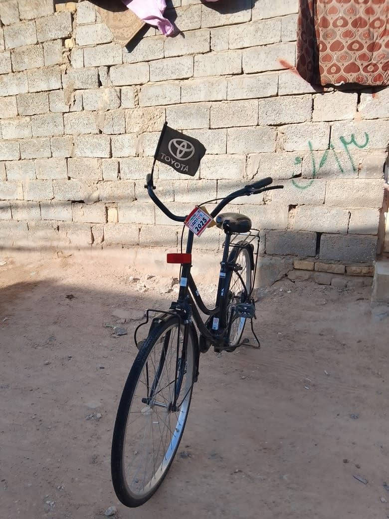 السلام عليكم باسكل BD للبيع لونه حبري ربع ماعايز ويجي ويا هديه جك نص مع مساطر وعلم ياباني وفسفوره موديل2021 السعر قفل100 للاتصال ***********
