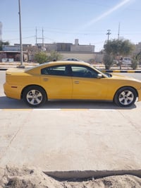 جارجر 2012 بدون اضباره وكاله فقط مصفره هيئه او غرامات مكينه 3600 مكفول...