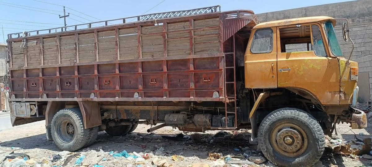 هينو للبيع 8طن كير محرك شاصي تحويل شرط للتواصل ***********
