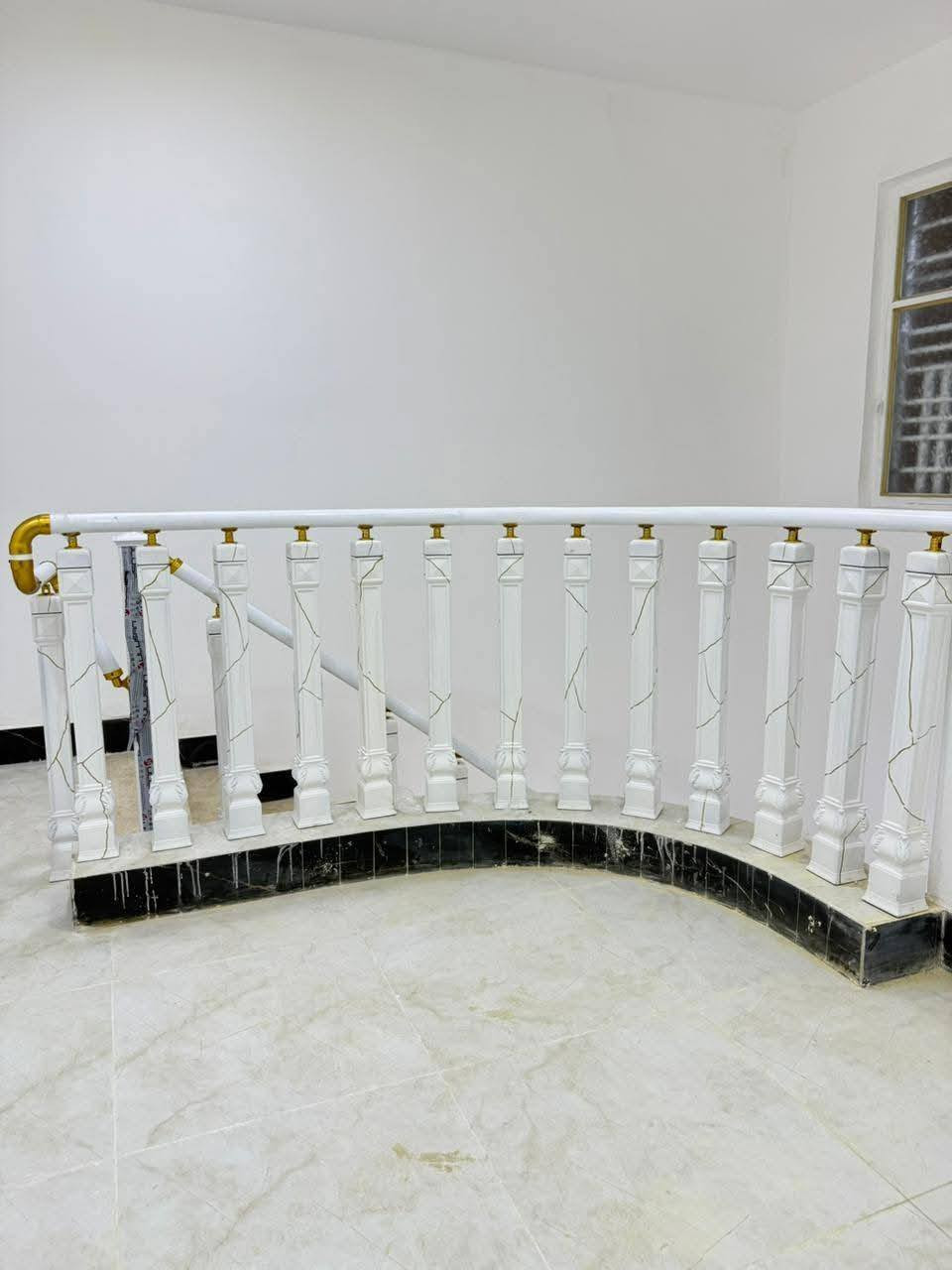 #الخبرة في التصميم📝 ⁦🧰 و الابداع في التصنيع⁦📏⁩ و الدقة في التركيب🛠⁦👷

 تجدونه في منزلكم مقدم لكم من #معرض نور الحسن للمحجرات التركيه 🇹🇷⚜️

-----------------------------------------------------------------

#تصميم📝 و #تنفيذ📐 و #تركيب🔧 محجر ذو جودة عاليه وبأسعار مناسبة جدا 💵
🫴🏻 
الالمنيوم 3خطوط المتر 35لف 💓
ألالمنيوم 4خطوط المتر 38الف💓 
سعر الرمانه 3الف فقط 💓
💓⚜️🔱🌹🇹🇷❄️🩷⚜️
أسعار الالمنيوم المربع الاسود والشمباني المتر 60الف باقي الالوان كلمن وسعره
❄️❄️❄️❄️❄️❄️❄️❄️
(سعر العرنوص الملكي من 20 الف الى 35الف ) 
(أسعار الجام المقسى المتر 65الف)
(سعر المتر الحديد مع قبضه الالمنيوم 80الف)
🏴🏳️🏴🏳️🏴🏳️🏴🏳️
بالقوة والجماليه بضمان لمدة (5)سنوات للمنتوج ...
يمتاز بروعة الوانه وفخامة تصميمه واناقة تفاصيله...
نقدم لكــــم محجرات من مادة الABS   و زجاج مقسى ١٠ ملم و ألالمنيوم لجميــع الاذواق

يتكون البوليمرالمشترك من ثلاث مواد

اكريلونتريل: يزيد المقاومة ضد الحراره العالية والتفاعلات الكيميائية
البوتادين: يزيد قوة الانضغاط والصلابة
الستايرين: الليونة افضل والتماسك العالي

خصائص المادة..💎
1- الصلابه والاستحكام
2- قوة العالية امام الضربات
3- ثبات الالوان لفتره طويله
4-العزل عن الكهرباء
5- تحمل درجات الحراره العالية والرطوبه
كل هذه الخصائص جعلت من #معرض نور الحسن للمحجرات التركيه اعطاء ضمان لمدة (5)سنوات بجميع منتجاتنــا

متوفر الآن في #معرض نور الحسن للمحجرات التركية 🇹🇷⚜️

شكرا لثقتكم و بثقتكم نتطور 👍🏻✅للأطلاع والحجز والاستفسار زيارة الصفحة 📲
او الإتصال على ألارقام التاليه 
 ***********
***********
 واتساب 📱🍀
العنوان كربلاء المقدسة  🏙
