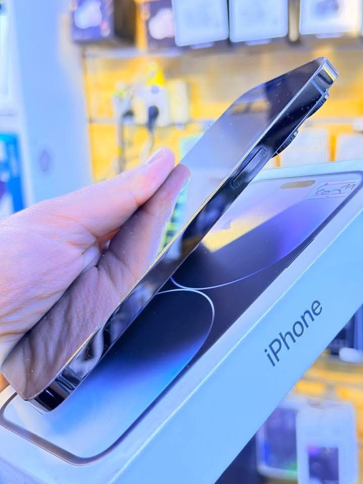 ايفون 14ابرو ماكس 256 بطاريه 85 مبطل ضهر ليزر فقط جهاز ماستر AAA سعره 830الف 
عنوان تكريت شارع زهور مقابيل مجمع كنزا مجاور كوزمتك الامير هاتف ***********
