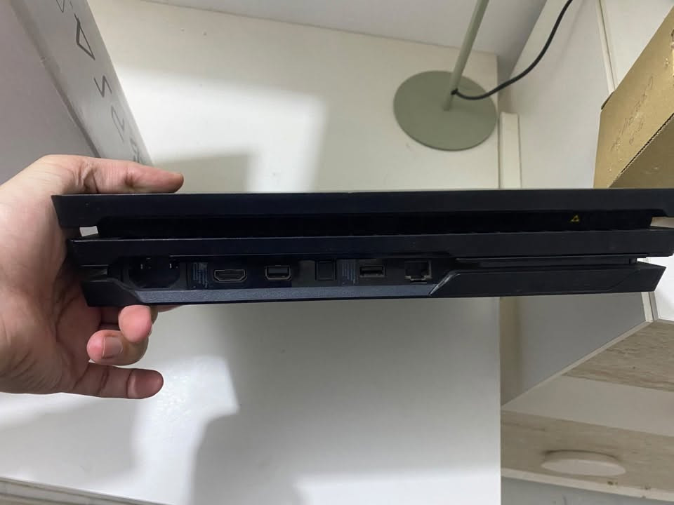 Ps4 pro مستعمل اونلاين تفحصه يمي بي ذني الالعاب والصور كدامك لوك ما مفتوح ونضيف مكاني النجف حي ميسان  السعر ٢٨٠
التواصل *********** واتساب
