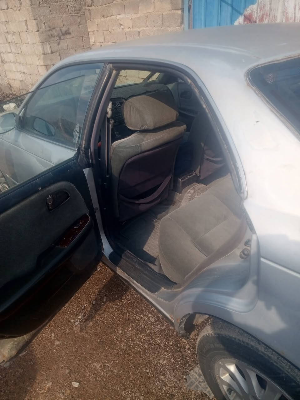 سلام عليكم مارك مكينه ونجي شرط وكيرتيفور جمره شرط وسنويه بصره ٢٨بسمي تبريد شقال سياره خيرمن الله سياره محزوزه جنطه يعني موكصه سعر ٥٥بيهه مجال.    ***********
