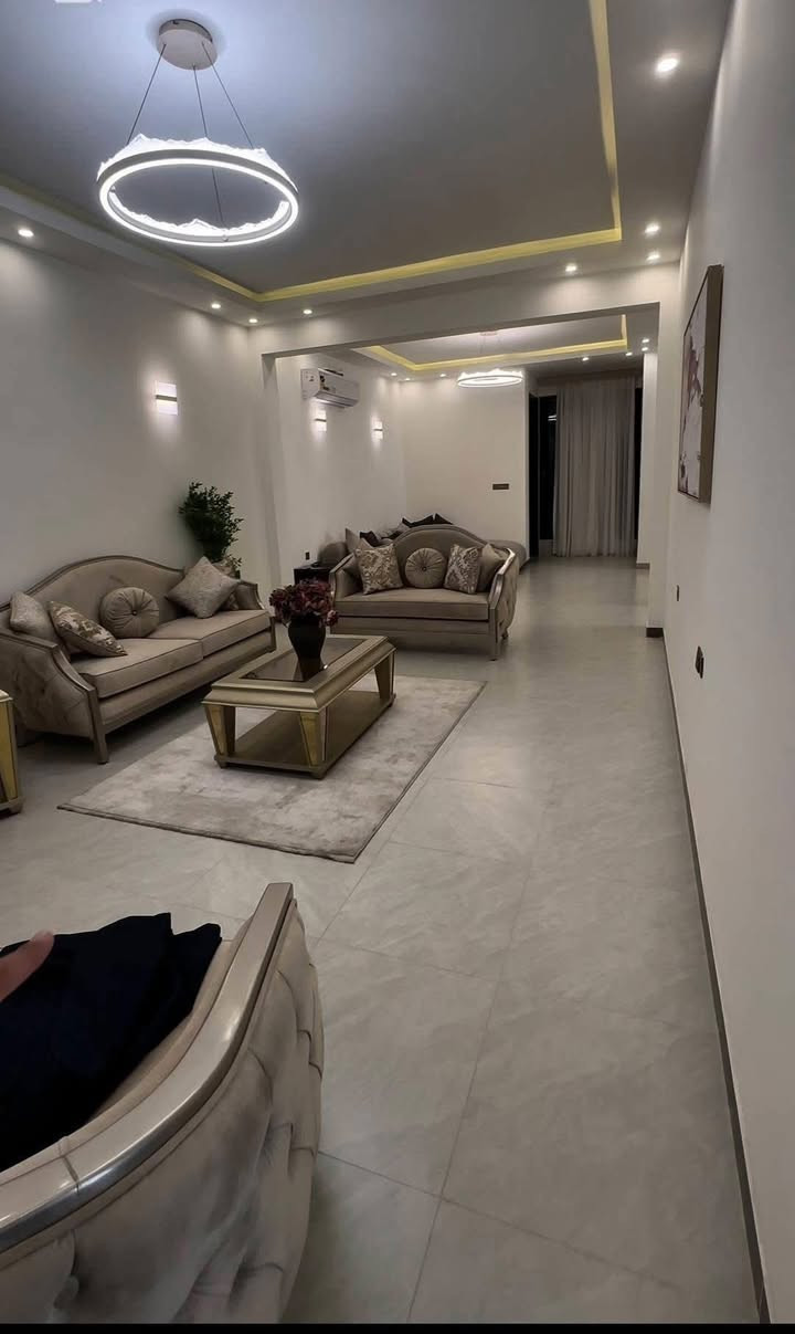 لا تضيع الفرصة اللي غيرك دا ينتظرها!

تخيل بيتك بموقع مميز بعد تقاطع العامرية
مساحة ٢٥٠ م²… راحة، خصوصية، وفخامة بكل تفصيل 👌
كوالتي جداً عالي وتشطيب يليق بذوقك
مقدّم مناسب حتى تملك بدون ضغط
سند طابو أصولي وأمان كامل

هذا مو مجرد عقار…
هذا استقرار إلك ولعائلتك ومستقبل مضمون 📈

تنفيذ وتطوير شركة دقة الإسكان
اسم كبير وثقة مستمرة بالسوق العراقي 🇮🇶

📞 القرار بيدك… لا تأجل حلمك
***********
