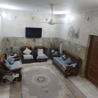 عقار تجاري • 300م • دور العمال