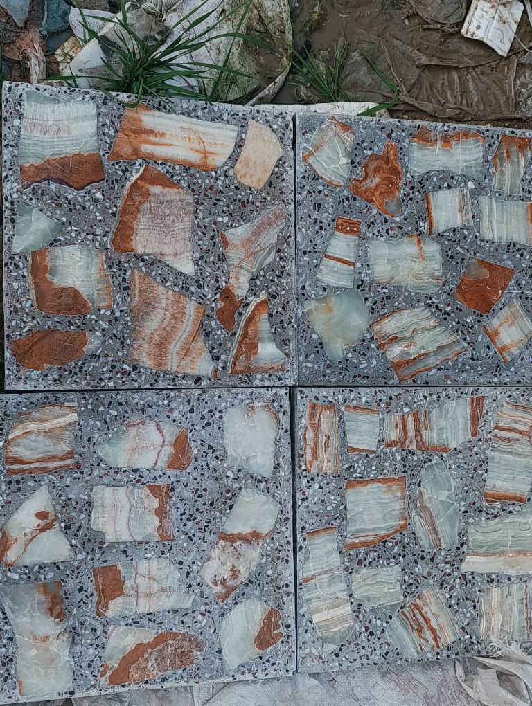 كاشي وبايات درج عراقي شغل النجف شغل درجه اولى شرط ضمان الجوده سمنت ابيض واسود درجه اولى 💪 حي الحرفين خلف البانزين اي ستفسار خاص او وتساب *********** النجف, العراق
