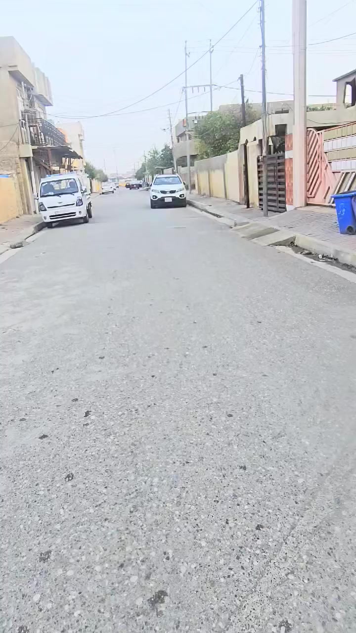 بيت  طايو ٢٥٠ متر واجه ١٠ 

البيت طابقين 

المحتويات الطابق الاول  

صالون ومطبخ وغرفتين نوم وهول 

درج خارجي 

الطابق الثاني 

غرفة نوم وهول ومطبخ وصحيات
 موقع البيت واحد اذار الفلكه الاولى 

للاتصال والاستفسار ***********

مراجعه مكتب الهيبه  عنوان المكنب حي الواسطي قرب بانزين خانة الاصدقاء
