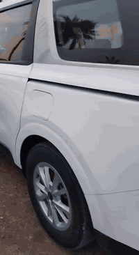 السلام عليكم كرنفال ٢٠٢٣ اجره جديده السياره ما مشتغله بخط السعر ٢٧٥ بيه مجال قليل السياره وارد امريكي حادثه كلش بسيط الاستفسار اتصل على هذا ***********
