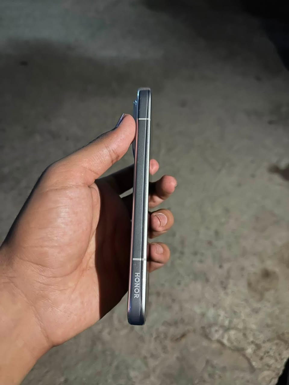 السلام عليكم
جهاز HONOR 600
ذاكره 256 
بطاريه 7000mAh
رام 8+16غيغابايت
كارتونه +ملحقاته كامله
مع كرت الضمان 
جهاز مستخدم يومين فقط +وصل الشراء موجود سعره 580 وبي مجال بسيط
التواصل خاص او ع رقم 
***********
