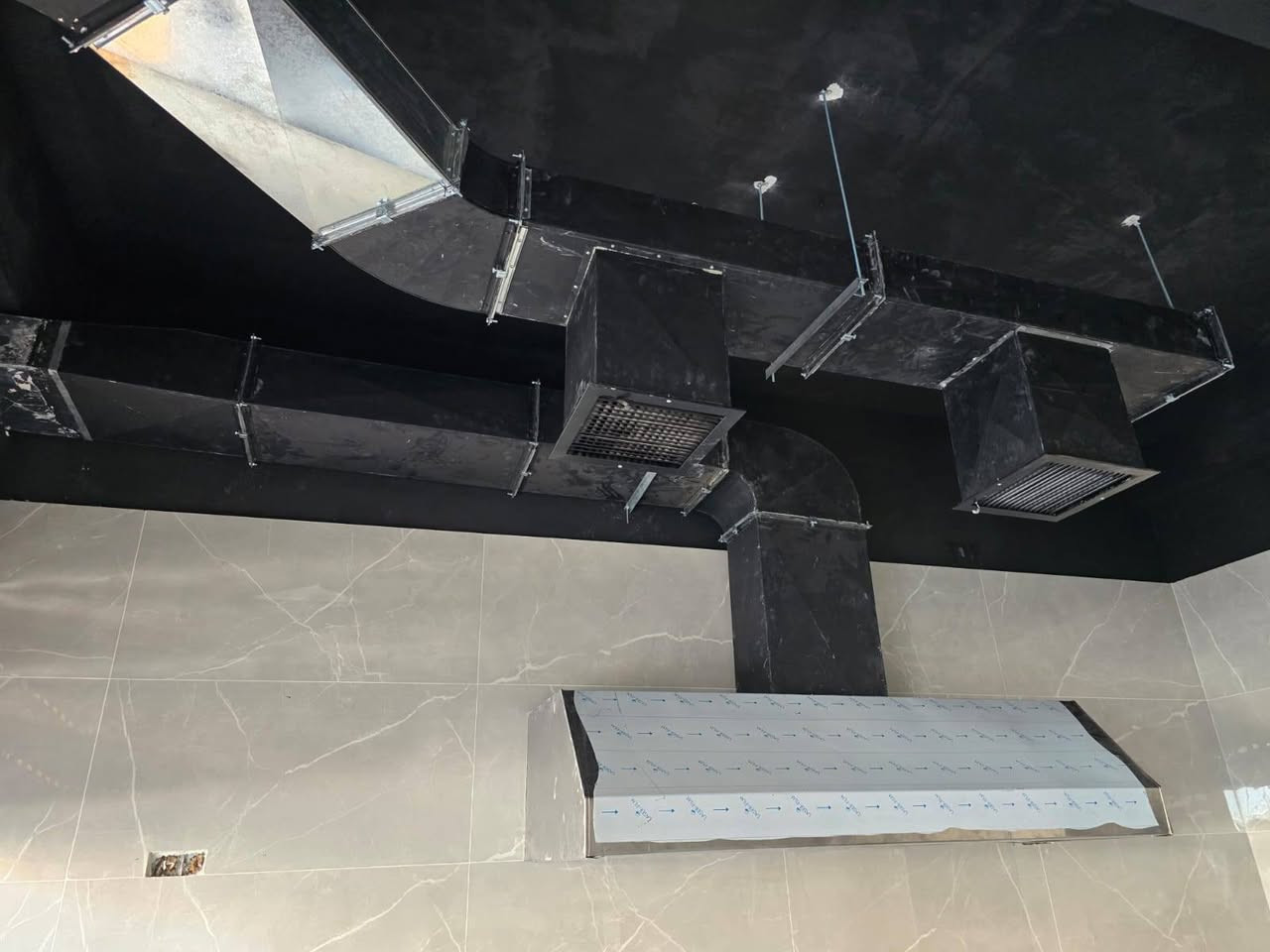 عمل وتصميم الدكتات سحب ودفع الهواء وجميع الاعمال الهندسيه للاتصال والاستفسار واتساب *********** بغداد الجديده قرب كراج النعيريه
