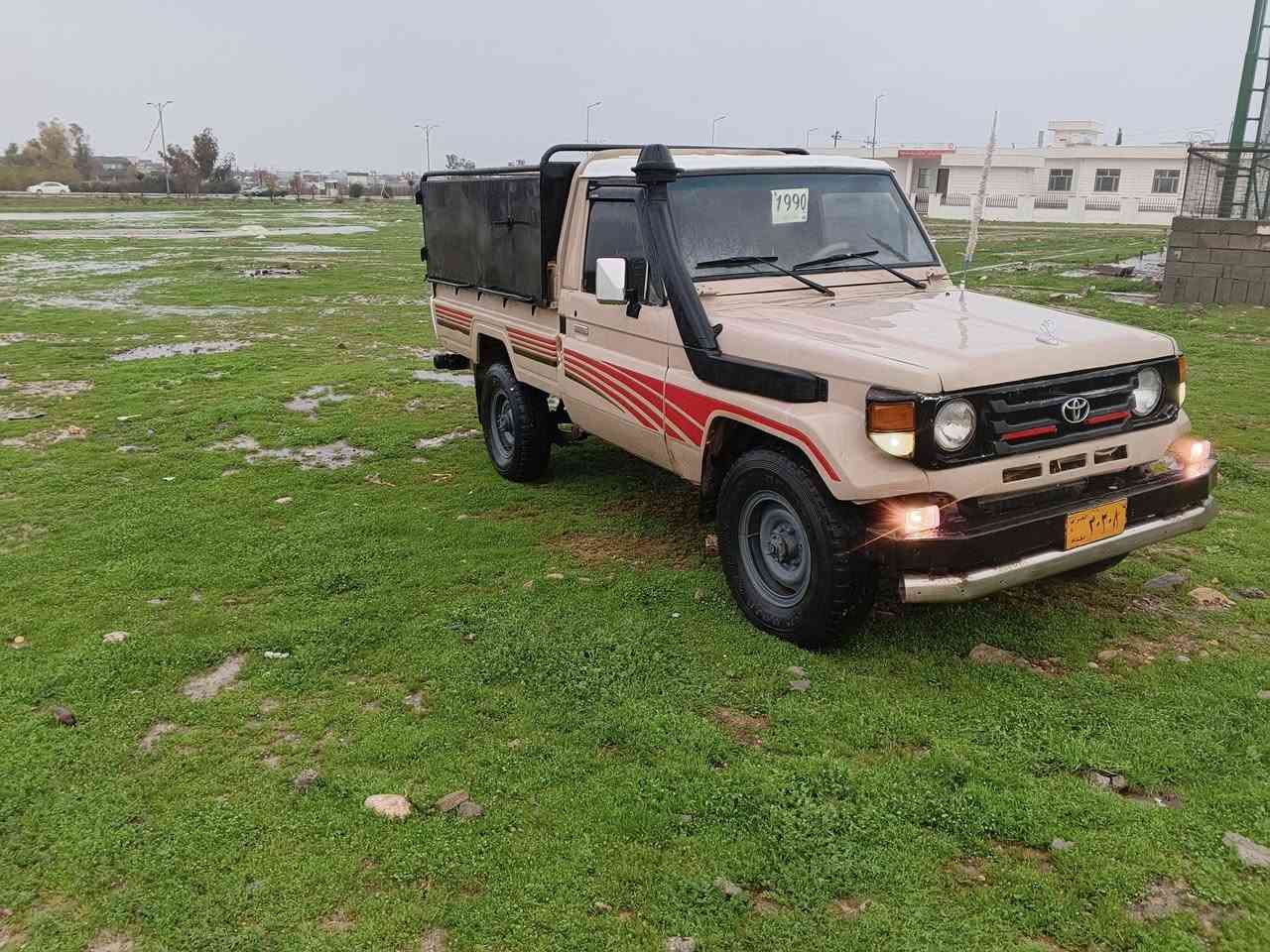 میکزه مینی مودیل.   1990 سیف شەش گیڕ پاوەردیسک چکنیت سوکان کراواوەبه وەنەوشه بی دەعام بی لی دراو بی غایسات  کامل تە ئمیرکراوە چەمچەوناوەبودی لوکە کارەبای هە موی مەزبوتە ئارمی پلاستیک سلیمانی ئارمەکە ی لەگەل رەقەم شانسیو هەمویا یەکن نەم داوە لە ئەوەلیات بەشەرتی ئەوەلیات نای دەم زەمانەتی هه موو شتیکی ئەکەم مەکینە گیر ئەکسل دەبل ئەکسل شانسی کامل بە شەرت سعری.    28.  گلاو کەمی مەجال.                    ***********.                ***********
