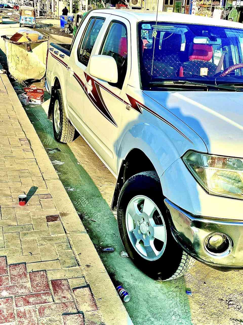 السلام عليكم متاح نيسان نيفاره 2009السياره نظيفه 
تخم تاير جديد تدفه تبريد محرك لا تبخير لا تنقيص 
محرك خير من الله سنويه جديده رقم انكليزي مشروع وطني سونار موجود السعر
 95بيه مجال العنوان كربلاء ***********
