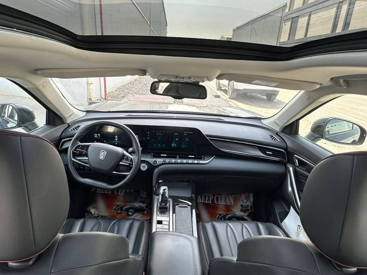 سلام عليكم  بيستون جT55
 فول موديل 2024 
ماشيه 28 رقم بغداد
اربع كامرات تحكم جهتين
 سايد بريك كهربائي 
ضمان 5سنوات وضع الشركه
بانو رامه وهواي مواصفات 
سعر 140 بيها مجال قليل
شراي يخبر ***********
