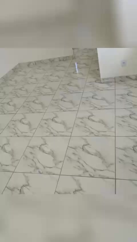 السلام عليكم كادر مصري درجه اولي تسليم مهندس ارضي وا جيداري ***********
