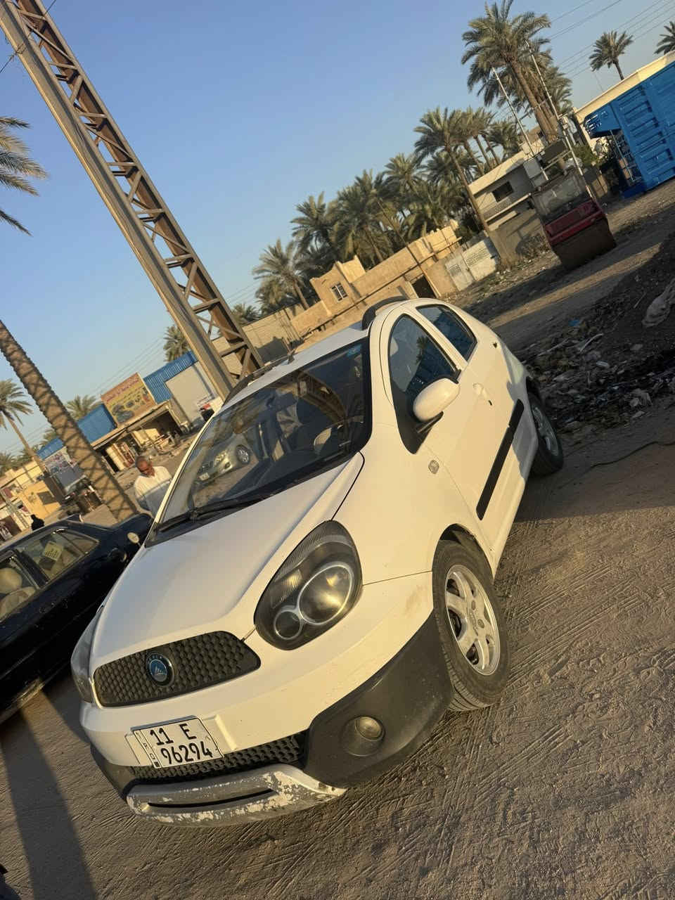 سلام عليكم باندا البيع مديل 13 كير عادي ***********
