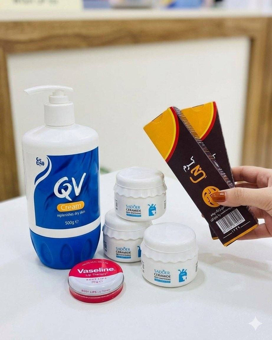 ✨ بكج الترطيب الشامل للجسم  العناية المتكامل ✨
💙 كريم كيوفي للترطيب:
يرطب البشرة الجافة بعمق ويحميها طول اليوم 😍
🥛 سادور مرطب وجه:
بالسيراميد لتفتيح، نضارة وترطيب الوجه ✨
🤎 كرم جي لليد والقدم:
يعالج الجفاف الشديد وتشققات الإيدين والرجلين 🦶✋
💋 فازلين مرطب شفاه:
يعالج التقشير وينطي الشفة لون وردي طبيعي وصحي 🌸
﹏﹏﹏﹏﹏﹏ 𓍢ִ໋ 🫧 ✧ 𓍢ִ໋ 🪞 ﹏﹏﹏﹏﹏﹏
💰 سعر البكج  خاص
🚚 التوصيل: بغداد 4 | المحافظات 6
@الكل


**إذا كنت صاحب هذا الإعلان وتريد حذفه لأي سبب، رجاءا أرسل رسالة إلى الدعم الفني**
