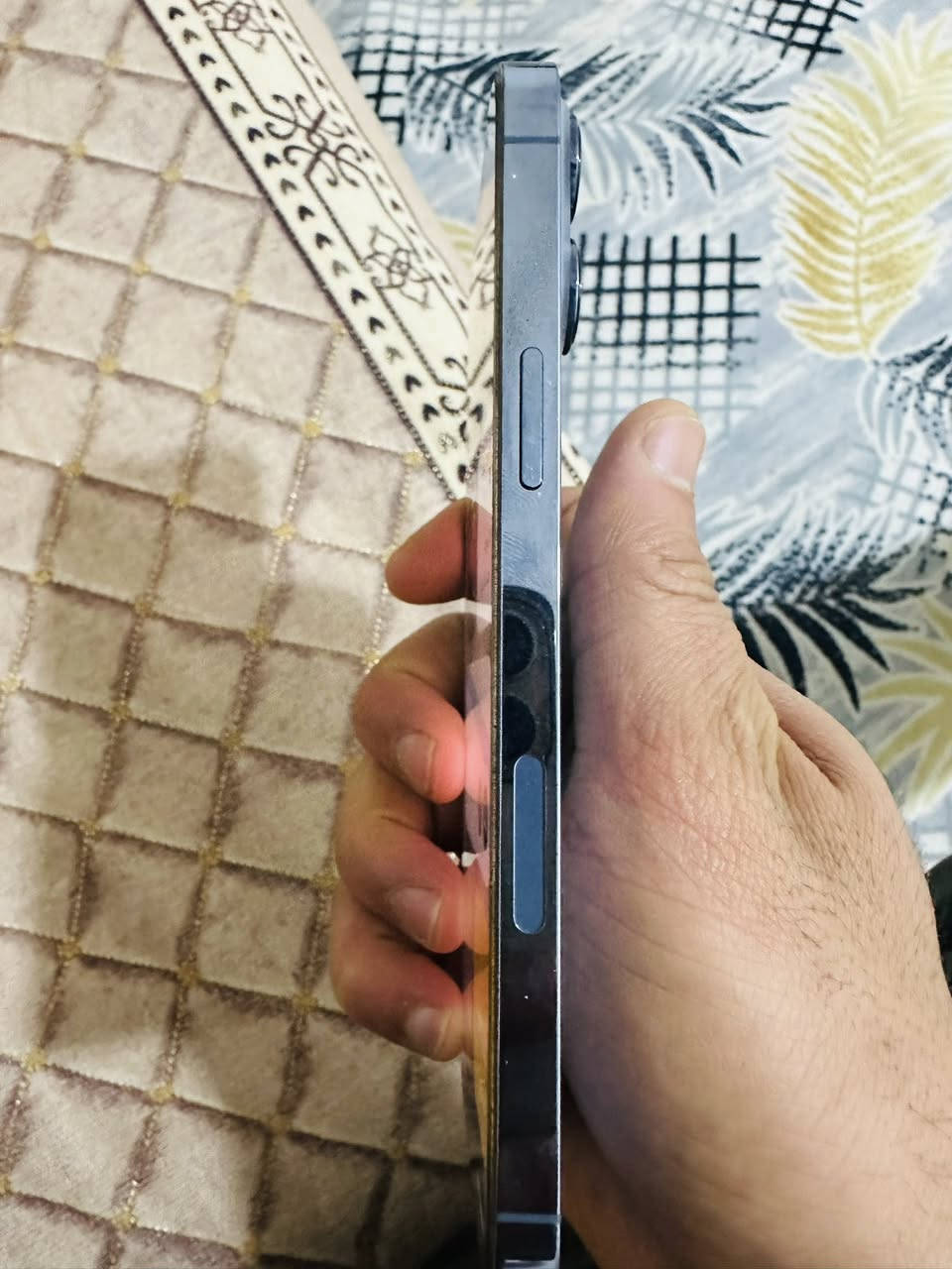 سلام عليكم
 ايفون 14 pro max ذاكره 512 بطاريه 86 esm يعني شريحه اكترونيه جهاز شرط الفحص 
وايفون 13pro max ذاكره 256 بطاريه84 شرق اوسط جهاز شرط الفحص 
ملحقاتهن كامله شاحنه وكارتون 
العنوان ناصريه حي الشهداء 
الاستفسار ***********
