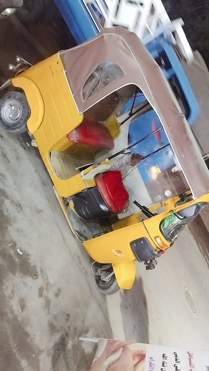 *********** موديل 20 $ + 18 تفاصيل واتساب أو نتصال ما متواجد على فيس  عنوان بغداد
