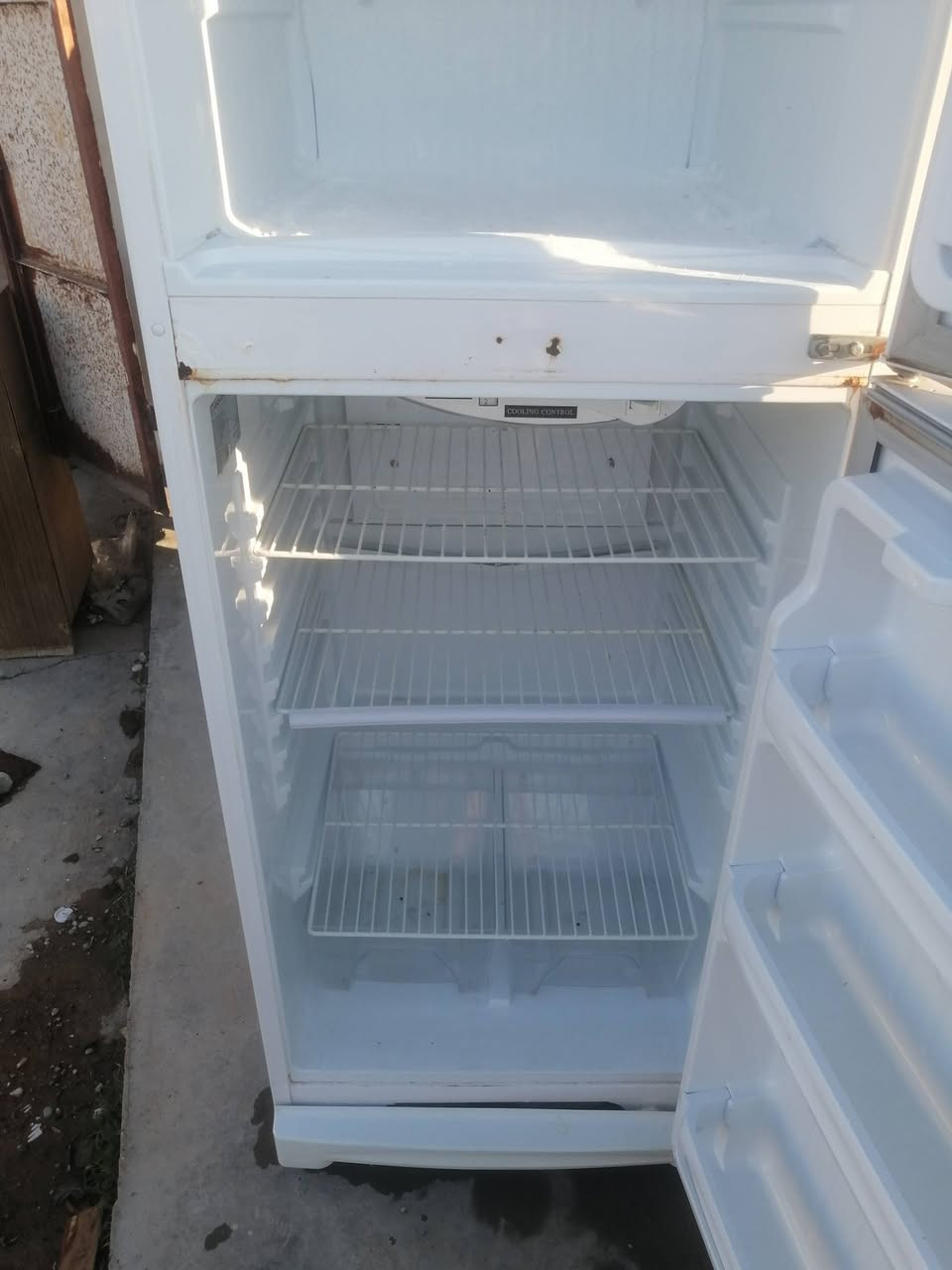 بسم الله الرحمن الرحيم جديد مزاد ابو منتظر ثلاجه نوع ارجلك تركي نظيف ماطور بلادي ثلاجه إيطالي ماطور بلادي مختلف انواع الطباخات ٥مشاعل و٤ مشاعل منامية طفل كرسي هزاز للطفل وجنطه حمل للطفل مع وجنطه حمل للطفل على الكتف واشياء كثير غيرها العنوان بختياري الثانية_امام مسجد حسينية محمد رسول الله صلى الله عليه وآله موبايل ***********
