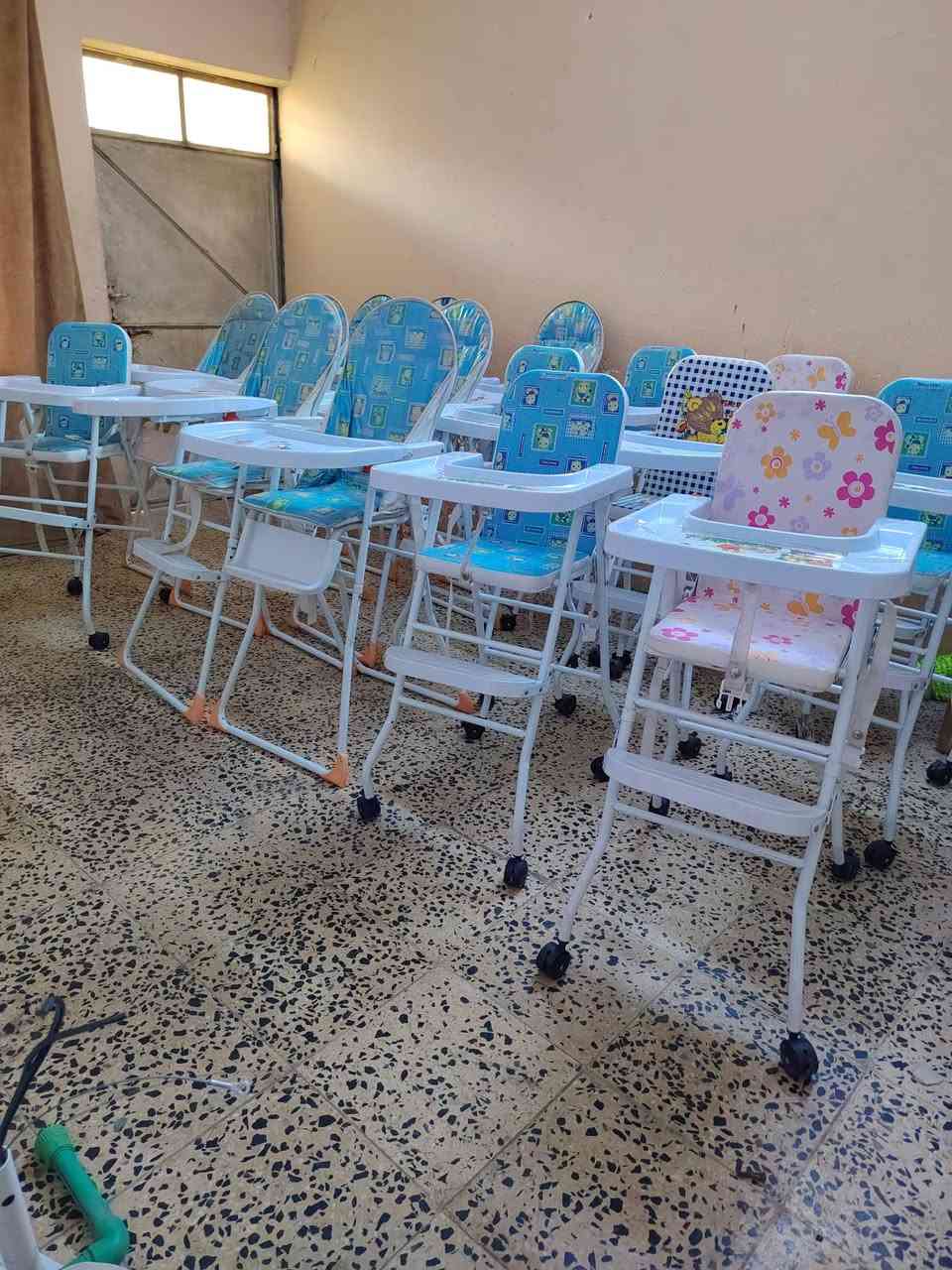 كراسي طعام أطفال وين إلي يردون أيفتحون حضانه روضة القطعة ع ٢٠ وإذا كلهم اساهل بالسعر


**إذا كنت صاحب هذا الإعلان وتريد حذفه لأي سبب، رجاءا أرسل رسالة إلى الدعم الفني**