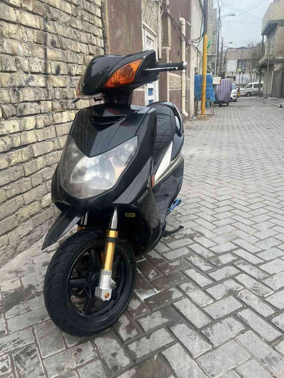 سلام عليكم سكنس فحل نوزل طلاعات دراجه مزوده بيها كور صليب بوشه 59 دراجه نكره بكل وقت 
بيها صدر RGSذهبي 
يدات بريك رياضي 
اشاير مشمشي 
فج RPMمشمشي
بكلايت خليه جامه مشمشي 
صالنصه ام وزه 
ستان صفح رياضي 
كشن رياضي اصلي 
كلجات رياضي 
قبق فلاوين رياضي RPM
دراجه عليها ادامه كامله من نوزل فيت بم كله اصلي 
مكاني مدينه صدر *********** سعرها 950
