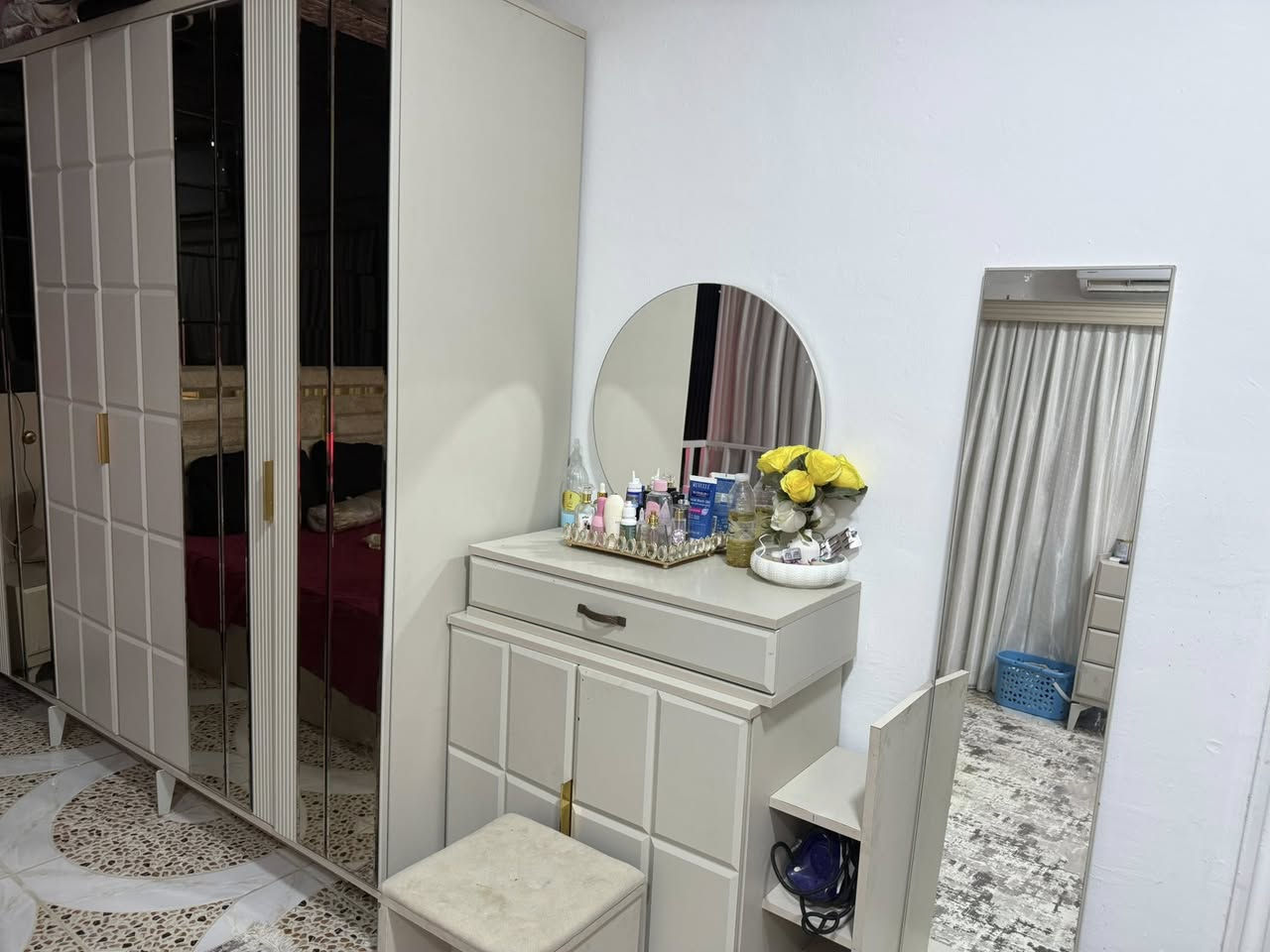 غرفه تركيه البيع ناصريه حي اريدو سعر ٨٠٠


**إذا كنت صاحب هذا الإعلان وتريد حذفه لأي سبب، رجاءا أرسل رسالة إلى الدعم الفني**