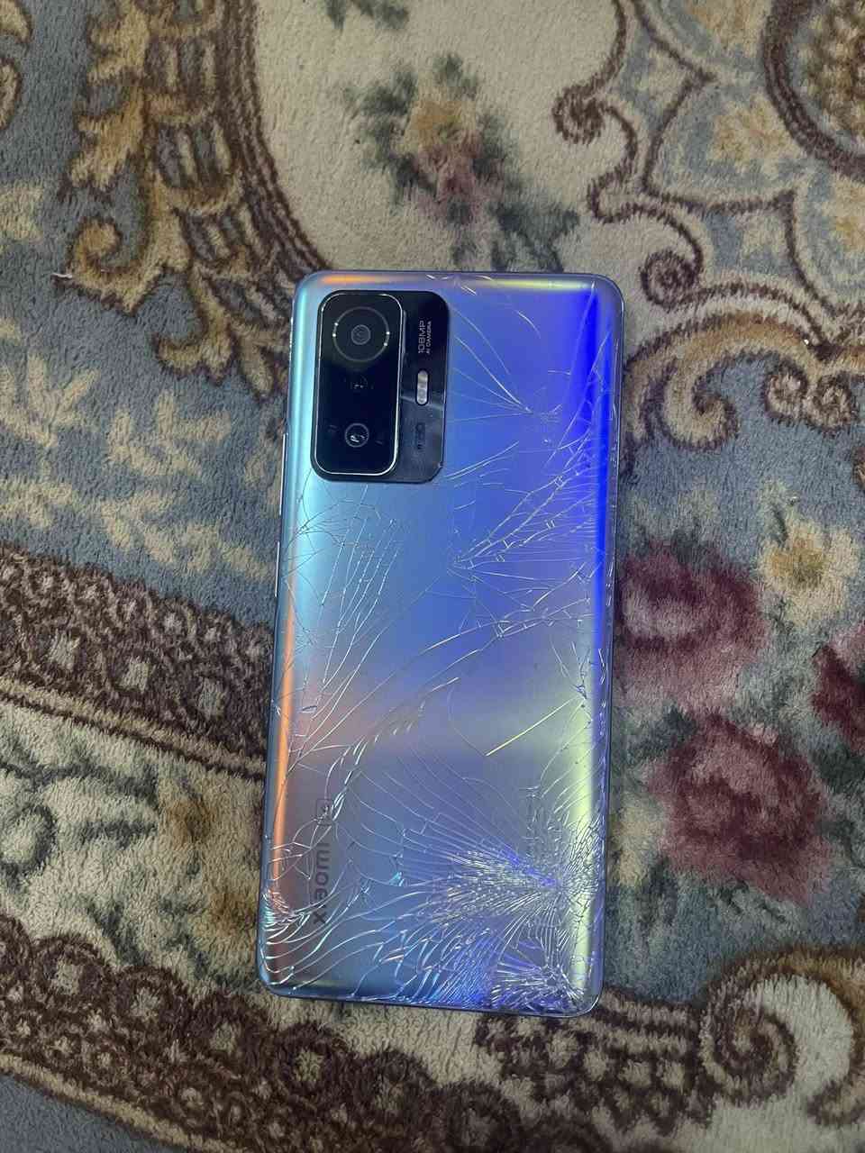 السلام عليكم متاح شاومي 11T proذاكرة 256
رام12+8 20جهاز موجه للألعاب 90فريم ببجي تصوير فيدي 8k￼جهاز فلاكشب

🔴ضهر مكسور 

🔴بطارية ضعيفه تبديلها ١٠الاف إذا يحب الشراي يبدلها
سعر 160بي مجال قليل تواصل ***********
