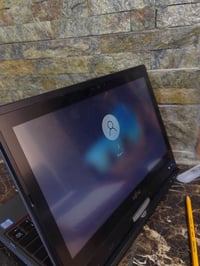 فوجيتسو قلاب ٣٦٠ • i5 جيل سادس • بدون بطارية