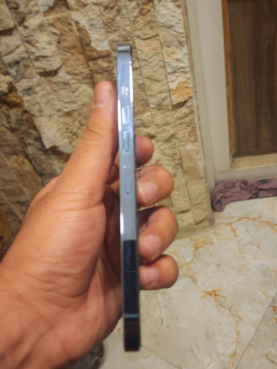 13برو ماكس البيع مكاني ناصرية غراف ***********
