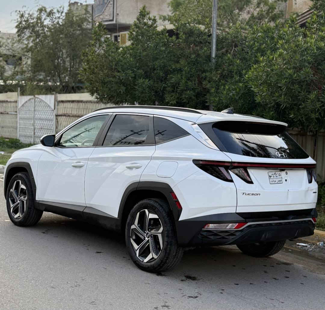 توسان موديل 2024 وارد امريكي
 دخول جديد بااسمي منفيس 
محرك 2500 مرغوب 
 فول مواصفات
 بدون ايرباك وبدون دواخل 
بصمة 
تشغيل عن بعد 
فتحه سقف 
كشنات كهرباء وجلد
صندوك كهرباء
انارة ترحيب عند قتراب
رادار امامي
رادار جانبي
رادار خلفي
توقف ذاتي عند الاقتراب 
تدفه كشنات 
مود درايف ايكول نورمال سبورت سمارت
تحكمات ستيرن و مثبت سرعة
تحديد مسار 
قيادة اليه 
مانع نزلاق 
مانع منحدرات، 
هاند بريك بصمة
قطعتين تبريد 
 ماشية 35000 ml
عنوان السيارة بغداد الجديده 
السعر 188 $ ورقه 
للاتصال ***********
