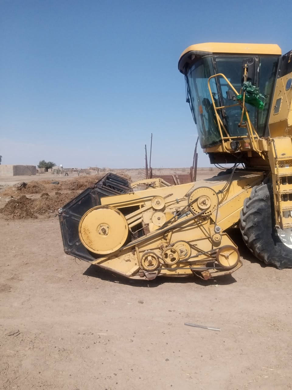 السلام عليكم حاصوده موديل 98 رقم وسنويه واسط خمسه بلم هيدرو محرك شرط لاصرف ولاتبخير مديومه وجاهزه للحصاد ***********
