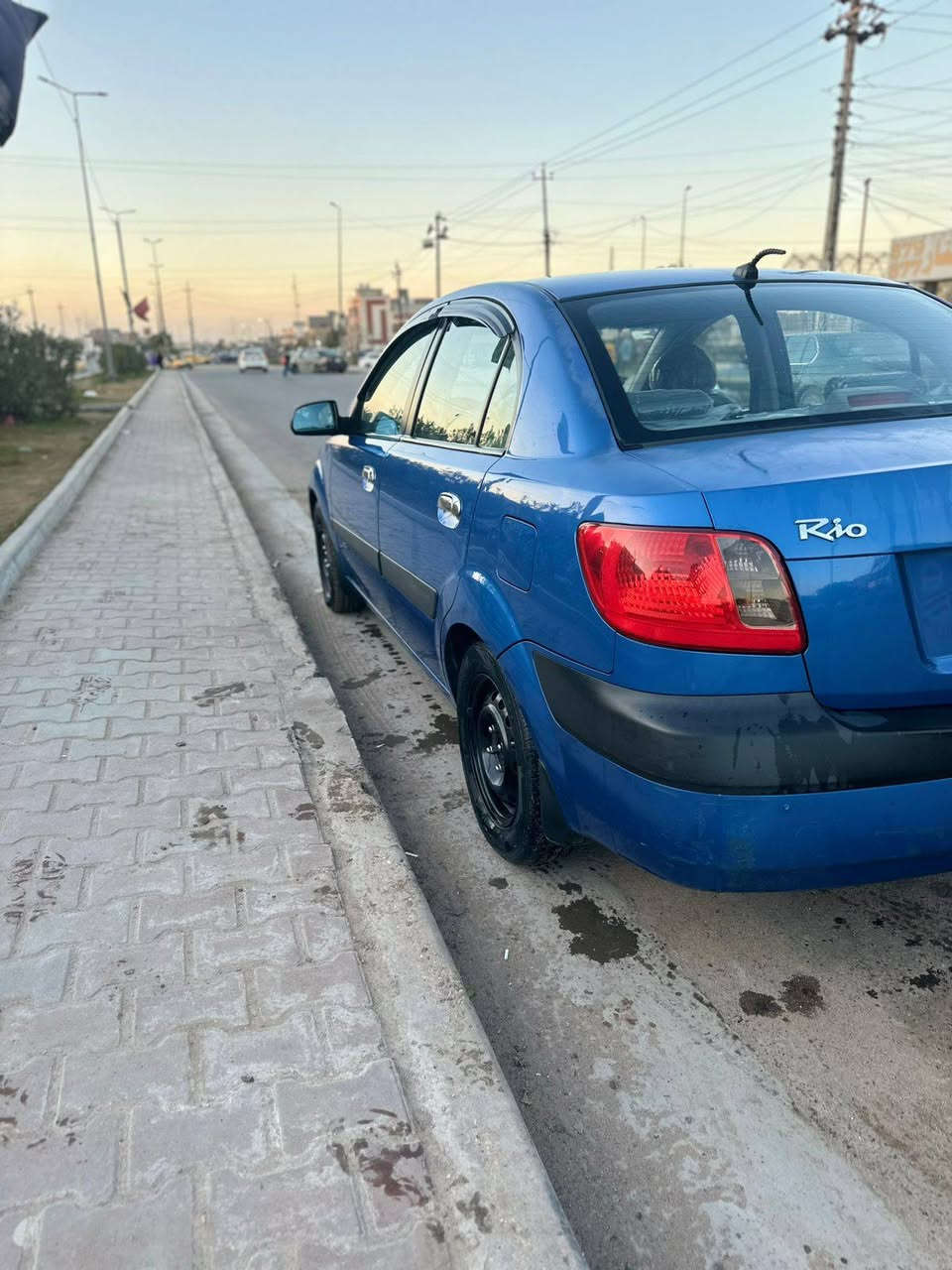 السلام عليكم
كيا ريو 2007بغداد بسمي
السياره كلين تايتل بدون حادث
محرك الف وستميه كفاله السياره كلها
ماشيه 145
عارضها 81 بيها مجال
رقمي ***********
