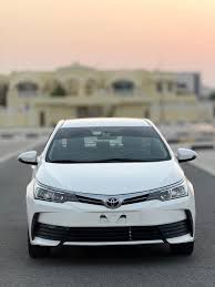 كورلا ٢٠١٧ • أبيض ثلجي • محرك ٢٠٠٠