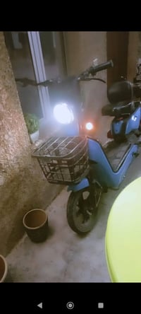 دراجه شحن حجم 14 الببع سعر 250 وبيها مجال  مدينه الصدر  تواصل 07742609...