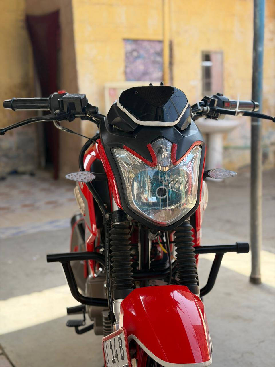 شايننك 250cc برغي ما مفتوح بيهه مكفوله من كلشي شرط إذا مفتوح برغي بالمكينه ترجع رايدهه ب 2750 وبيهه مجال بسيط عنواني بصره زبير *********** الزبير, البصرة
