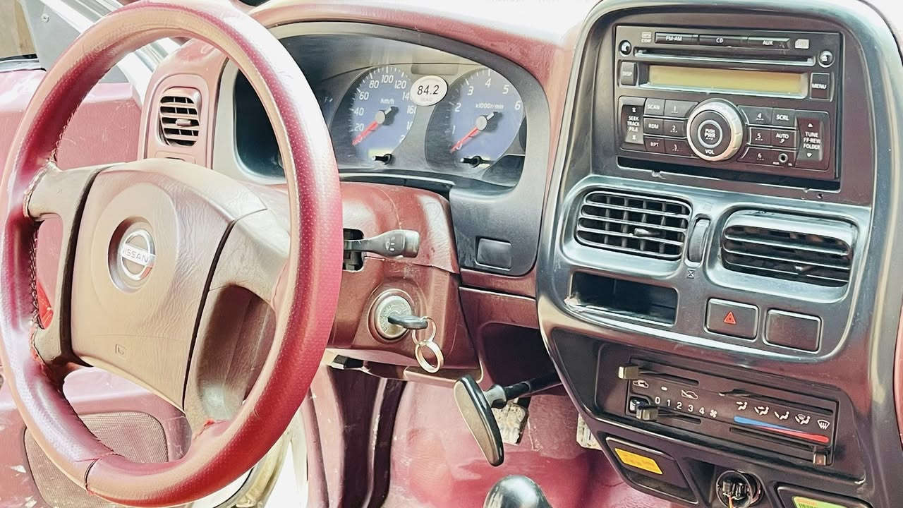 سلام عليكم بيكم نيسان مديل 2008تخم تاير تبريد تدفئه شغال مكينه كير جديد سنويه جديد ***********
