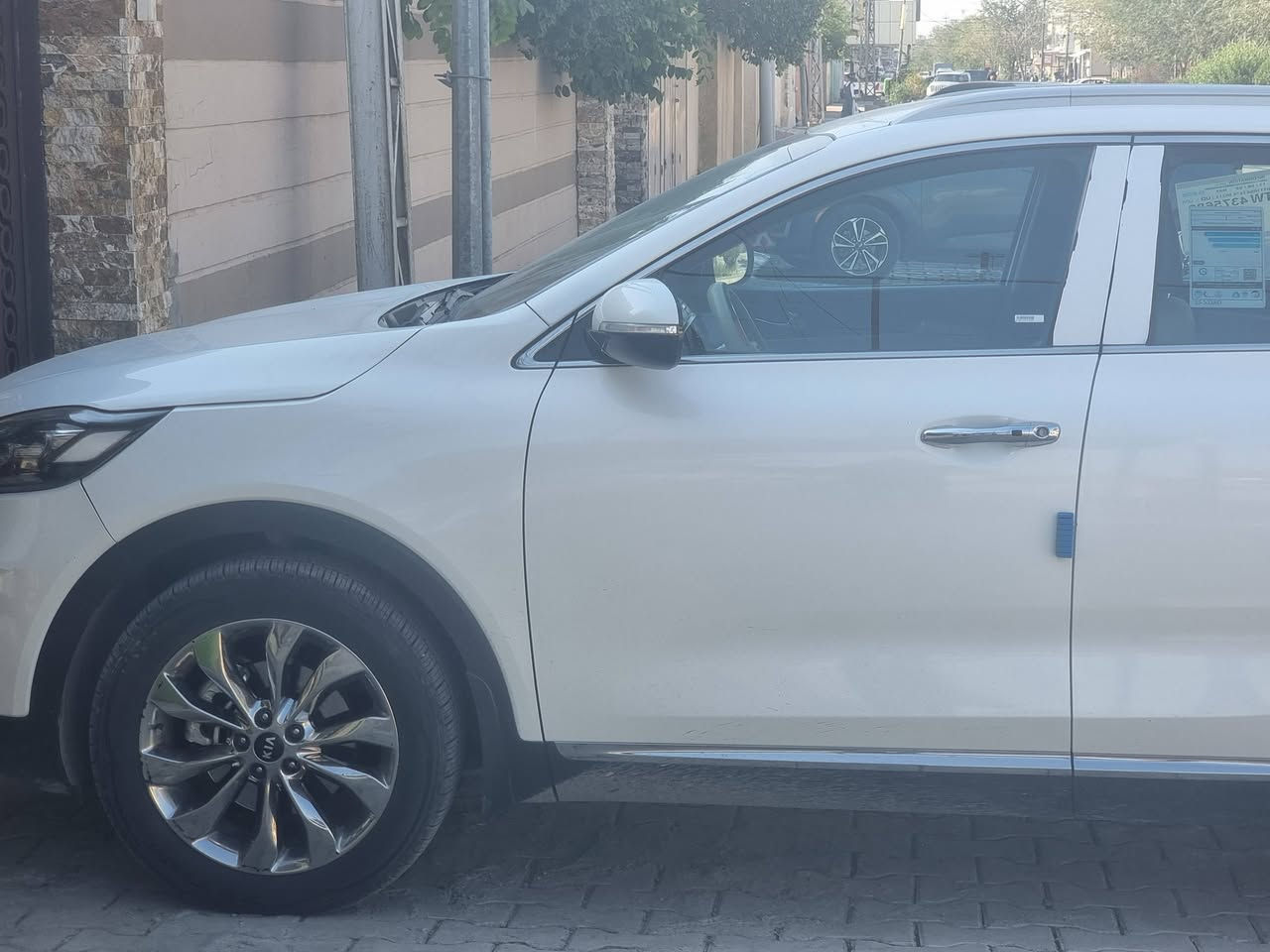 السلام عليكم 🫡
سورنتو خليجي موديل ٢٠٢٠  بصمه تشغيل- بصمه ابواب - 7 راكب - حساسات امامي وخلفيه - كامره خلفيه - جنطه كهربائيه - تبريد ثلاث قطع / حجم المحرك 6 سلندر - بردات خلفيه مكفولة

ماشيه :- ٦٧ الف كيلو متر 

سعر ٢٦٥

وباقي المواصفات المعروفه للجناي ❤️- 

السيارة ب اسمي رقم بغداد 

للاستفسار والتواصل اتصال + واتساب / مكان السياره ديالى ***********
