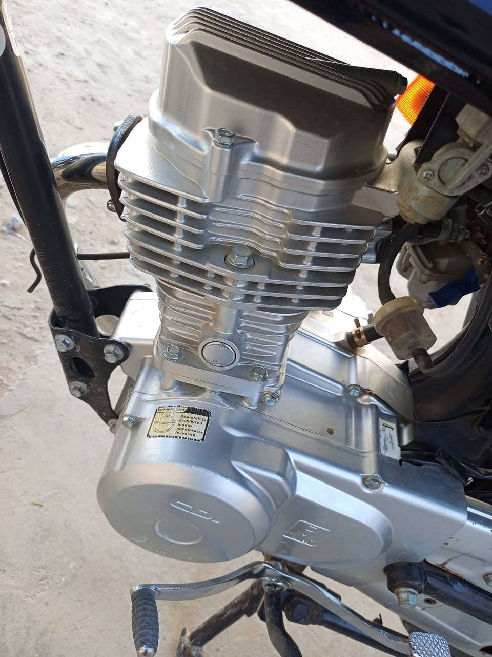 السلام عليكم نامة شلامجة للبيع 2023 الدراجة تفيلس مافيلسة
اوراق أصولي السعر مناسب كلش ما متواجد فيس 
الرقم ***********
