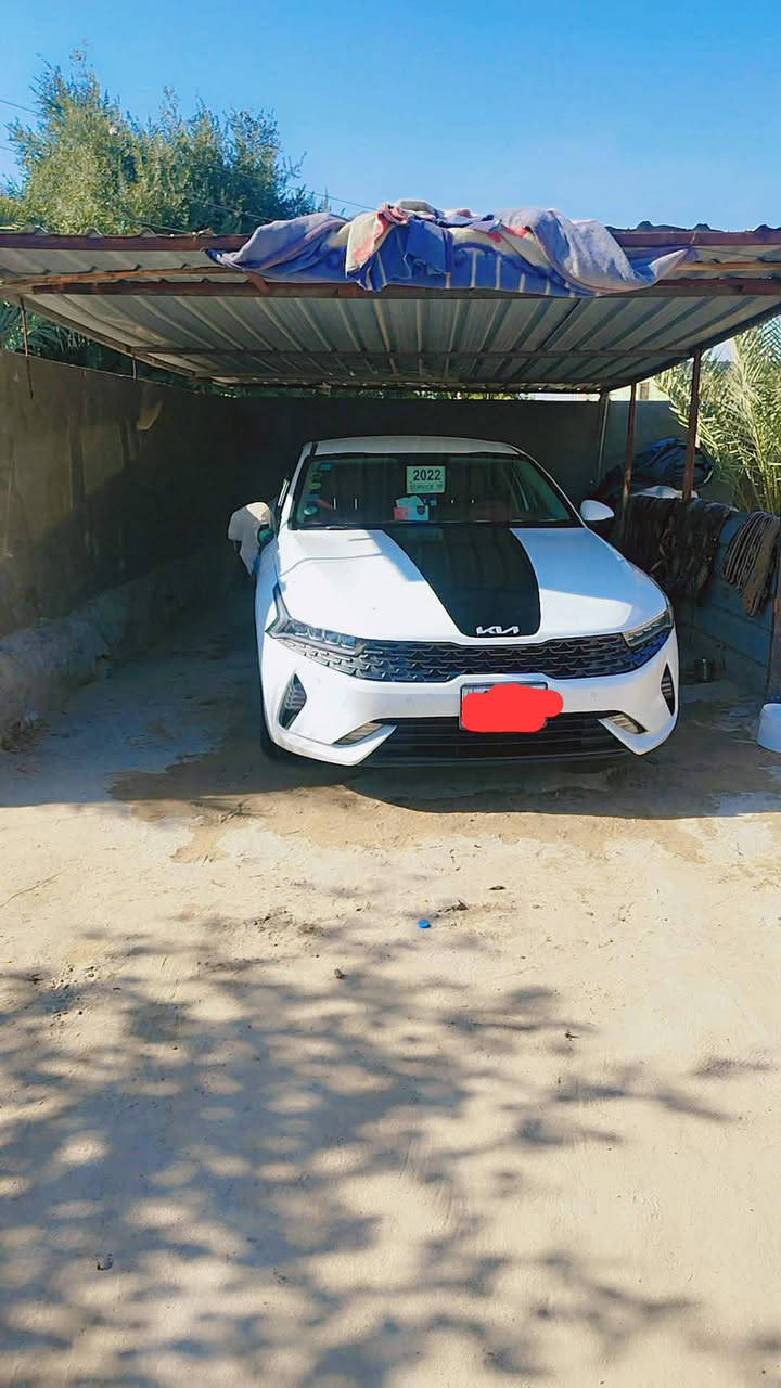سلام عليكم كي فايف البيع مديل 2022 خليجي 
محركه 2500 دوشش
شاشه كامره حساسات 
ضرر جاملغ وبنيد 
باقي تفاصيل تصال ع رقم ***********
