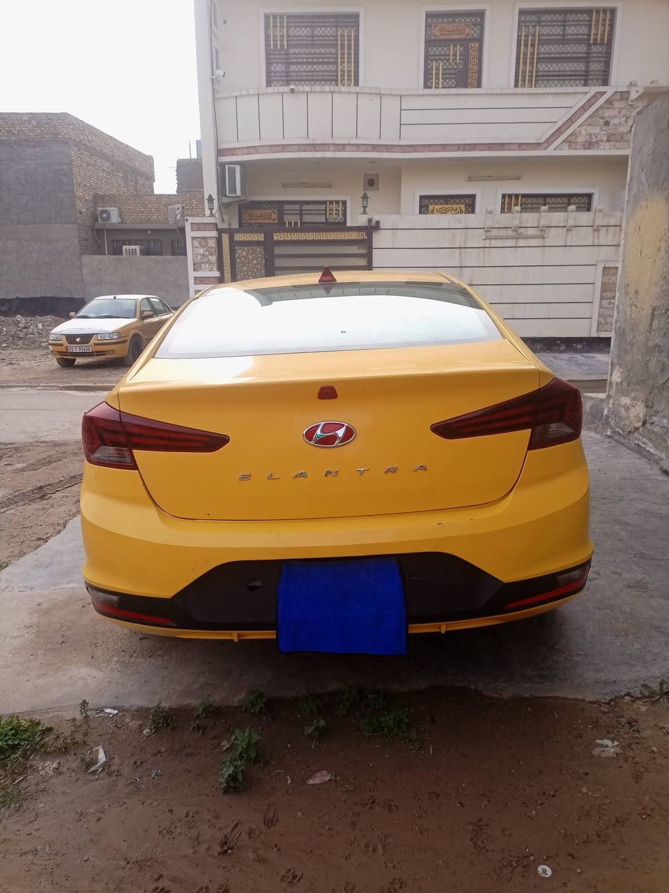 السلام عليكم النترا للبيع مديل 2020 سياره جاهزه بدون ارباك بدون تبديل اي قطعه. سياره لبيبل واحد كير ام تي المرغوب سياره مصفره هيه العنوان بغداد  السعر 135وبيه مجال رقم الهاتف ***********
