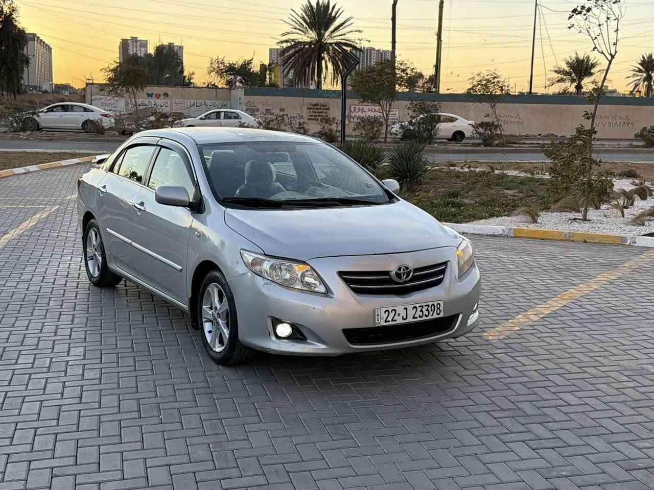 السلام عليكم 
كورلا 2010 
خليجي كفاله كفاله عامه حته دعاميات 
محرك 1800

رقم اربيل هزه وسنوية جديد باسمي تحويل ثاني يوم 
صدر محرك تايرات كله جديد 
محرك وكير بوضع شركة مامفتوح 
شرط الفحص 
السيارة موصفاته معروفه 

السعر 113 وبيها مجال حك جيه ب عافيه ع ياخذها ماكو هيج سعر 
مكاني بغداد حي جهاد 📍

***********
***********
