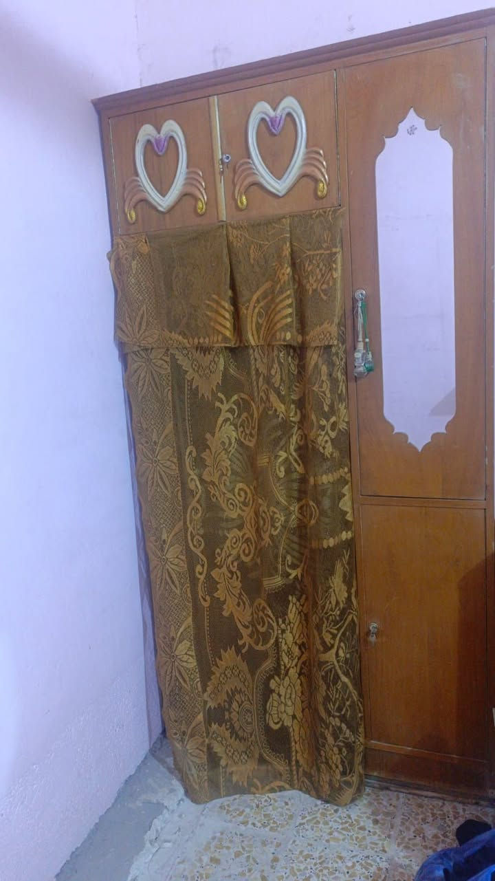 سلام عليكم غرفه لبيع سعره 200فقط كنتوره صقفه واقع


**إذا كنت صاحب هذا الإعلان وتريد حذفه لأي سبب، رجاءا أرسل رسالة إلى الدعم الفني**