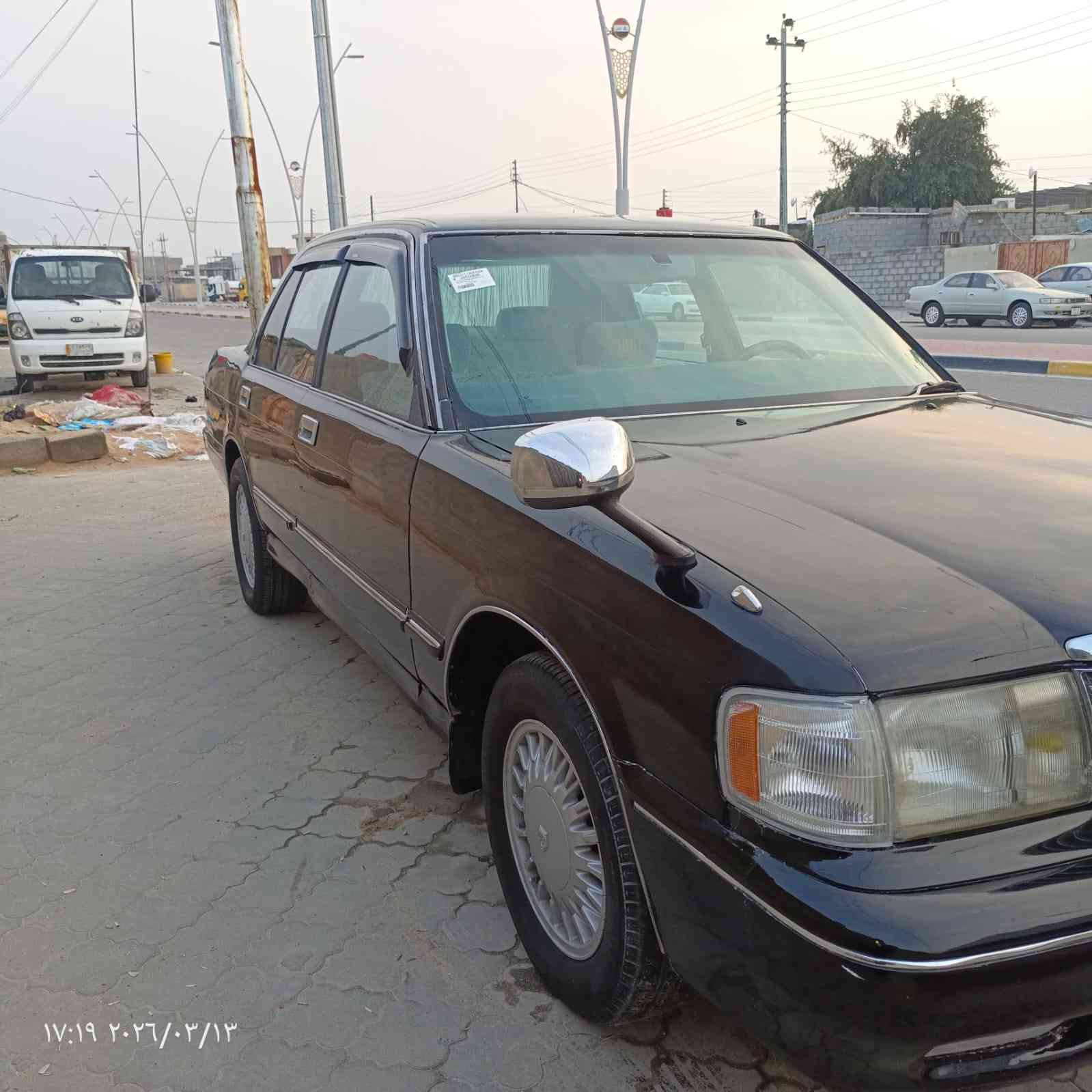 ارنب طويل موديل 95 للبيع او مراوس حسب القناعه كفاله عامه فقط صبغ جماليه محرك وكير وحداده وتخم تاير كله جديد رقم بصره تحويل ثاني يوم السعر 58وبيها مجال مكانها الزبير الشراي يتصل وبالخدمه ***********
