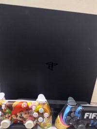 بلي فور مهكر سلم نضام 12,52ما مفتوح جهاز نضيف  مع اربع جوستكات ومع ارب...