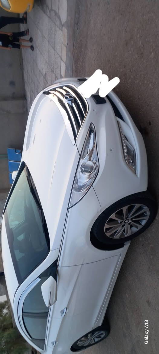 السلام عليكم سوناتا جديده زيروادوات غاز بلادي 2013 فول مواصفات بصمه تشغيل بصمه ابواب بصمه الصندوق كشنات الأمامي ولخلفي تدفئه تبريد استيرن تدفئه سايد ابريك بصمه ترحيب بالمري وباليدات مال البيبان حساسات خلفي وامامي توقف ذاتي حساسات امطار بالجامه الاماميه ماشيه 150حداديه وكير ومحرك وتخم تاير وباتري كله جديد
السعر 63$ ***********
