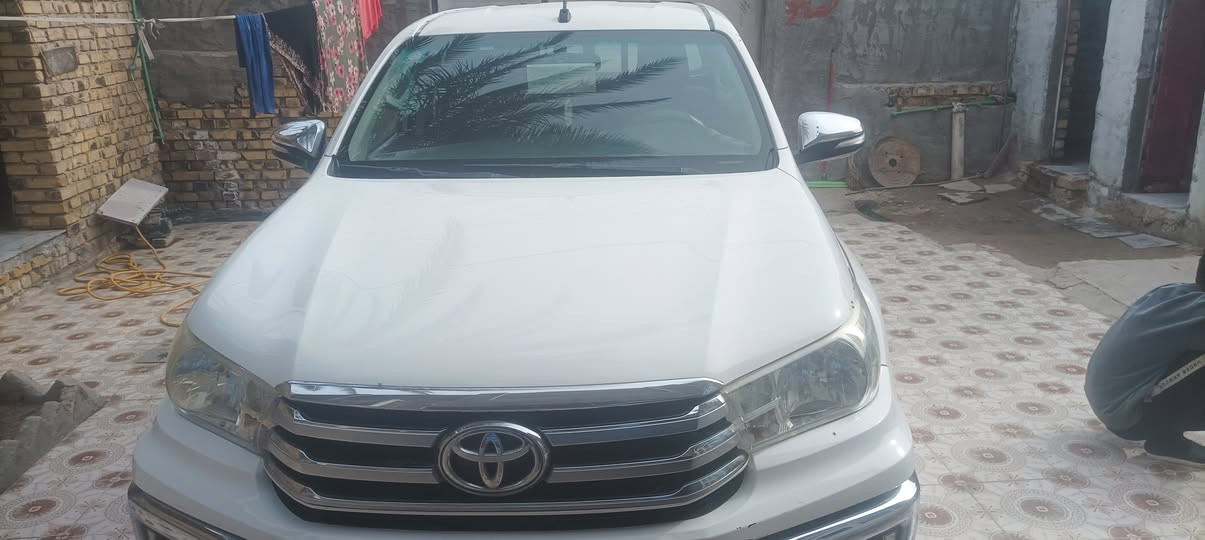 سلام عليكم فورويل البيع 2016سياره
جديده مالت جناي مكفوله كفاله عامه رقمهه مثنى السياره
 سعوديه وشراي يتصل ***********
