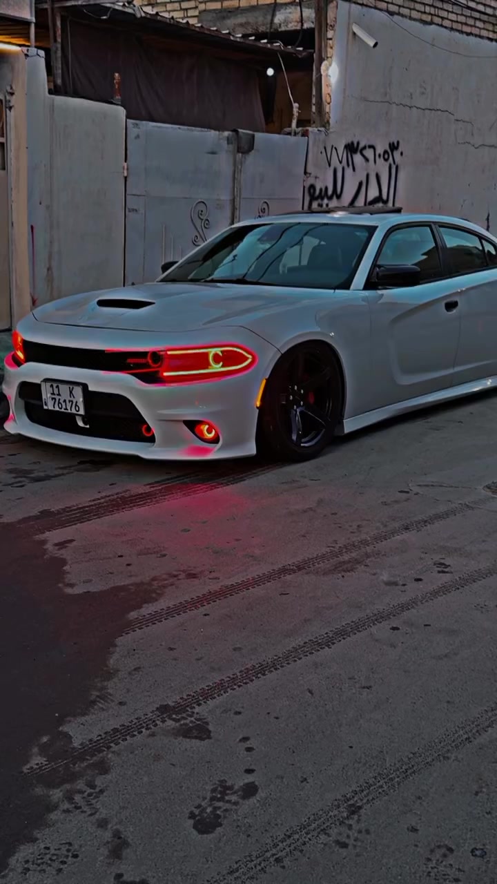 للبيع 
جارجر RT 2015
ماشية 91 الف ميل 
رقم بغداد 
 
المواصفات 
فول مواصفات 1/1
فتحة سقف + رادار امامي 
رادارت حساسات 
كلاصات حار بارد + ثلاجة
كشنات تدفئة تبريد كهرباء
ستيرن هيتر رياضي D
وباقي المواصفات الفول المعروفة 

الاضافات : 
جكات كات باك s2 
سقف روز رايز 
اويل كاج كان 
كيجات بالتكمه
شوتة + كزوز رياضي afe 
بوابات كتم ريمون 
 بلكات ريسنك
ولف حماوة ريسنك
فيت بم ريسنك
ويل نجمة تخم اصلي
قبل شهر شديت تخم تاير 
عدسات زرع تحكم بالتلفون 
منضومه بريك برمبو 6 بستم 

عليهة برمجه مصطفى ايكل 
وللعلم السياره سابقا مال مصطفى ايكل اصلن 

حادث امريكا :
السيارة دخلت كلين بس بيها غرق 10 بالمية 

حادث العراق : 
صار بيها صبغ جاملغ خلفي اثر شخوط 
 ( شرط دكه جاكوج مابيها )
وبارد اربع اصابع جاملغ امامي  
والسونار موضوح بالصور 

مكان السيارة : بغداد
السعر : 195 وبيهة مجال للشراي 

ورقمه حلو شبه المميز
***********
