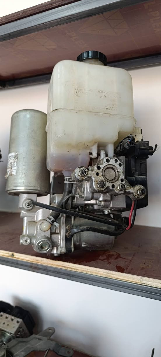 متوفر (ABS) جميع انواع السيارات الياباني والكوري
العنوان كركوك ساحه طيران مقابل مستوصف بگلر
***********  ناصر ABS
